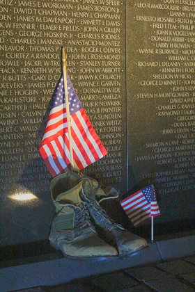 National Mall - Vietnam Veterans Memorial