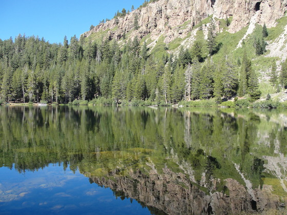 TWIN LAKES CAMPGROUND, CA