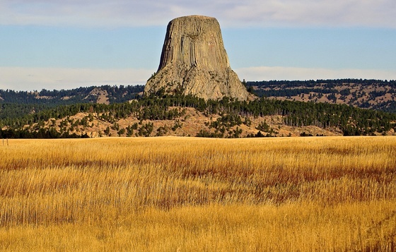 devils tower national moment