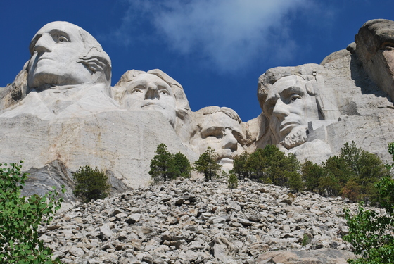 Mt Rushmore 
