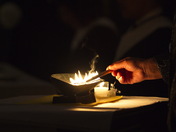 Lighting of the Qulliq