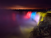 Niagara falls by night 