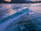 Sunrise and cracks in the Preacher's Points