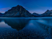 Between the moon and the sun