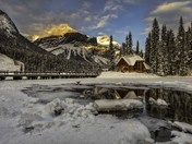 Setting sun at Emerald Lake Lodge