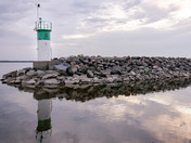 Aylmer marina lighthouse