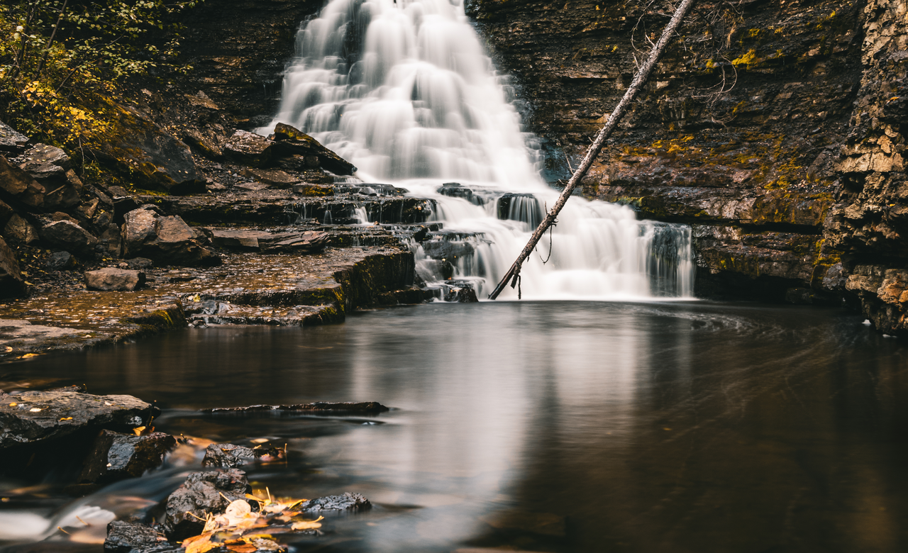 A "Quality" Set of Falls