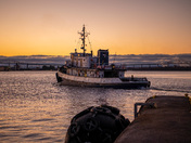tug in the evening
