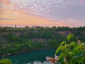 Sunrise over the Niagara River 