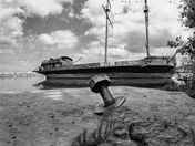 La Grande Hermini ~ The Old Barge