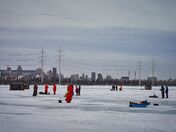 Ice fishing on the St-Lawrence.
