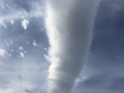 Taken Saturday April 33rd around 7:15 pm south of the mall on the expressway