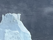 Greenland icebergs 