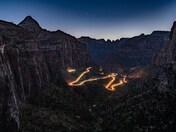 Zion National Park - Canyon Overlook