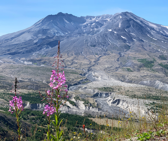 Mount St. Helens National Volcanic Monument