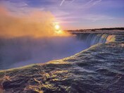 Sunrise over the Canadian Horseshoe Falls 