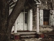 If only the walls could talk 