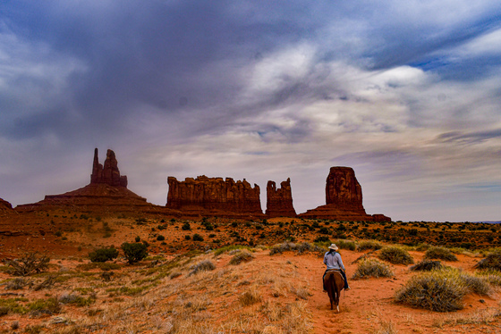 Oljato-Monument Valley