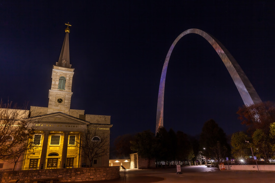 Gateway Arch & Basilica of Saint Louis