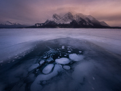The bubble of Ice Lake
