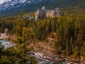 Fairmont Banff Springs Hotel Nestled In The Banff Mountains