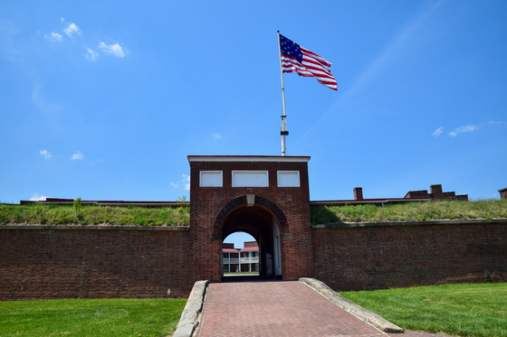 Fort McHenry National Monument and Historic Shrine 
