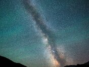 Milky Way and Airglow