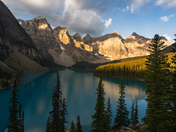 Moraine Lake Sunrise Time