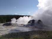 YELLOWSTONE NATIONAL PARK