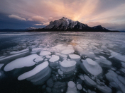 Morning of Abraham Lake