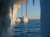 Lake ontario ice caves