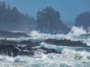 Big waves on the shores of Ucluelet BC