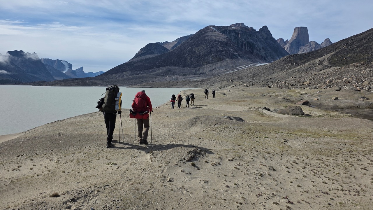 Hiking Auyuittuq