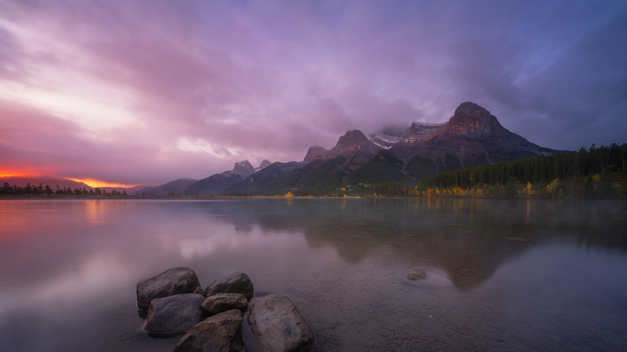 Morning of Haling peak