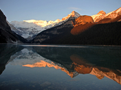 lake Louise sunrise - Banff National Park