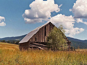 Barn Chilcotin BC.jpg