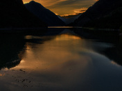 sun set over carpenter lake2 small.jpg