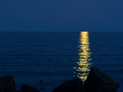 The Moon on the Lake Ontario