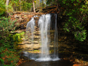 Hilton Falls within the Hilton Falls conservation area