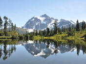 Picture Lake Glacier, Washington.