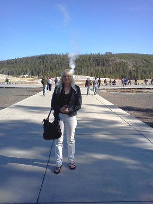 YELLOWSTONE NATIONAL PARK
