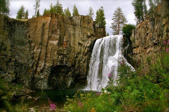 Devils Postpile