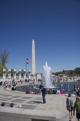 WWII Memorial and Washington Monument